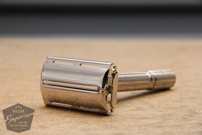 Gillette 1963 Slim Adjustable DE Safety Razor - I2