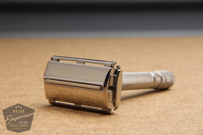 Gillette 1940's Notched Super Speed Safety Razor - * Nickel REVAMPED