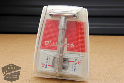 Gillette 1967 Slim Adjustable Safety Razor w/ Red Case M4