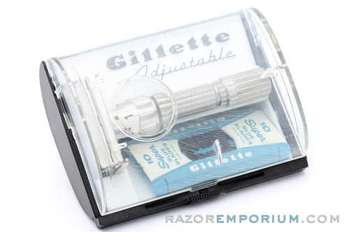 1958 Gillette Fatboy $1.95 Adjustable TTO DE Safety Razor in Case D4