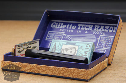 Gillette 1932 Bakelite Tech Razor in Brown Box - Made in Canada