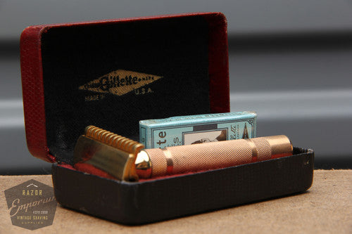 Gillette 1930s Red and Black Special 3 Piece Safety Razor Short Comb NEW