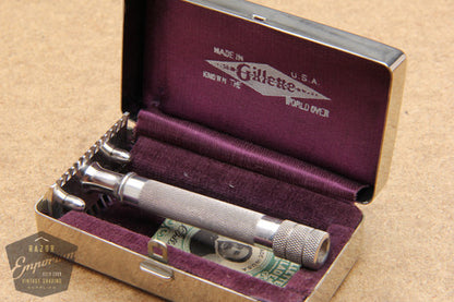 Gillette 1921 Silver Single Ring Old Type Set in Metal Case