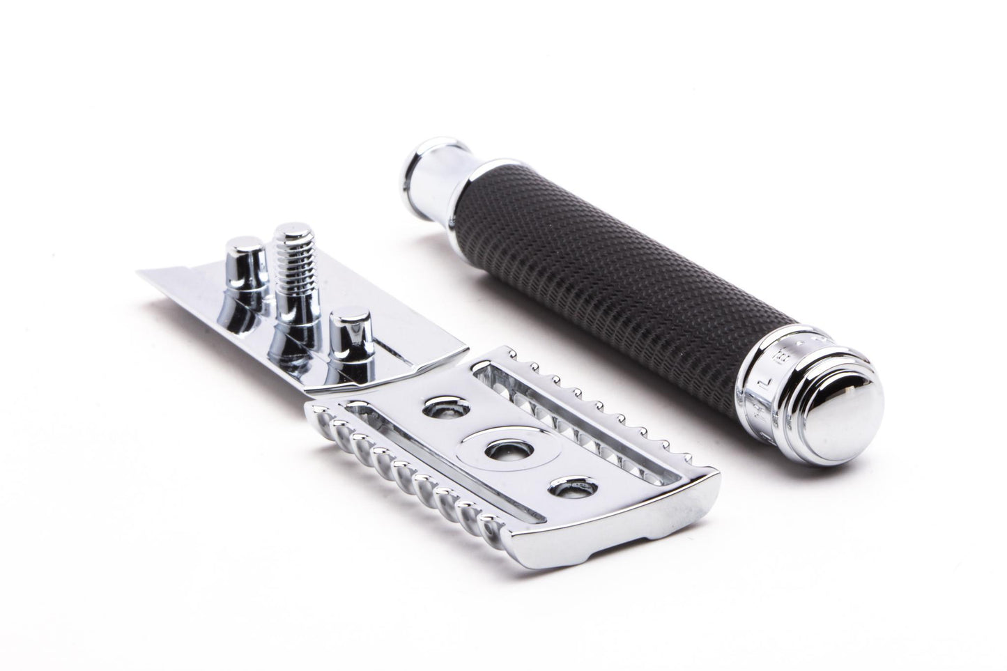 MÜHLE | Traditional Black/Chrome Open Comb Safety Razor