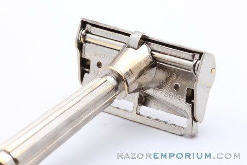 1930's Gem Micromatic TTO Single Edge SE Clog Pruf  Safety Razor