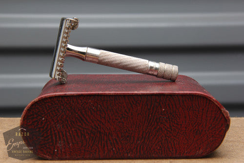 Gillette 1930's  Travel Combination Set in Red Leather