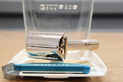 Gillette 1964 Slim Adjustable DE Safety Razor w/ Gold Case J4