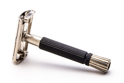 1974 U4 Gillette Black Handle Super Speed Safety Razor  |  Original Condition