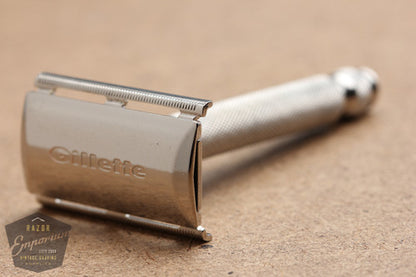 Gillette 1966 Tech Travel DE Safety Razor L3 Marcas Regs