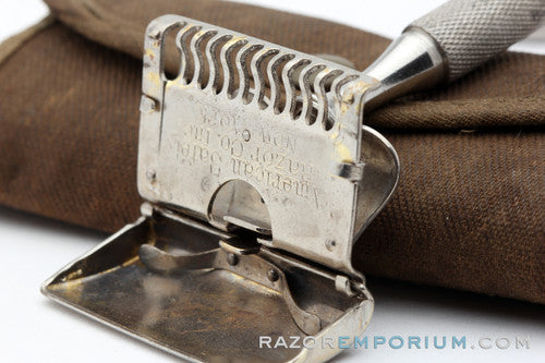 1918 Ever-Ready Single Edge Razor WWI Khaki Army Set