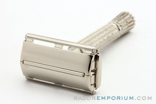 1956 Gillette Medium Flair Tip Super Speed Safety Razor B2