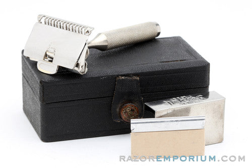 1930's Gem 1912 Damaskeene Style Single Edge Safety Razor in Black Leather Box