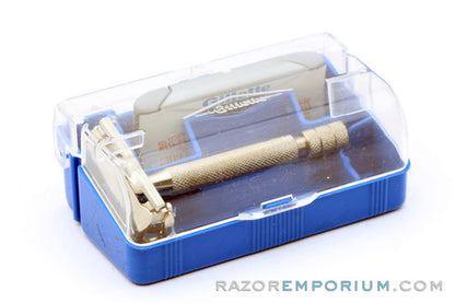 1950's Gillette English Parat Razor with Blue Plastic Case and Blades - Made in England