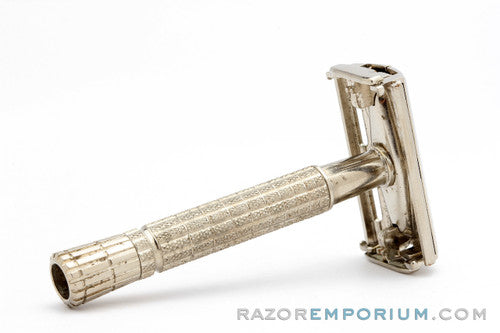 1959 Gillette Flair Tip Super Speed Safety Razor E1