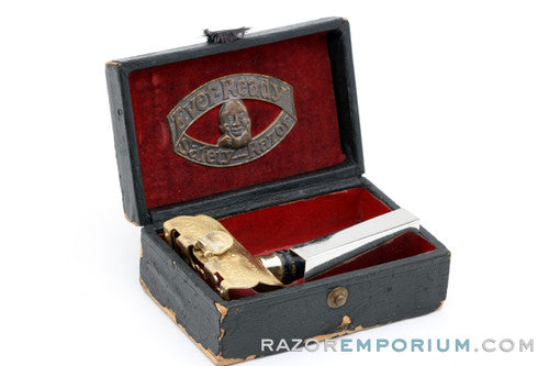 1907 Ever-Ready Lather Catcher Single Edge Safety Razor in Black Leather Box