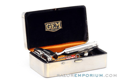 1930s Gem 1912 Damaskeene Style Single Edge Safety Razor Set