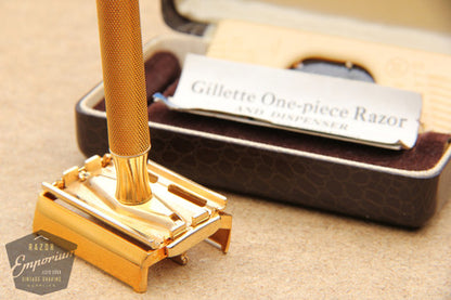 Gillette 1947 Notched Milord Gold Safety Razor DE in Leather Case